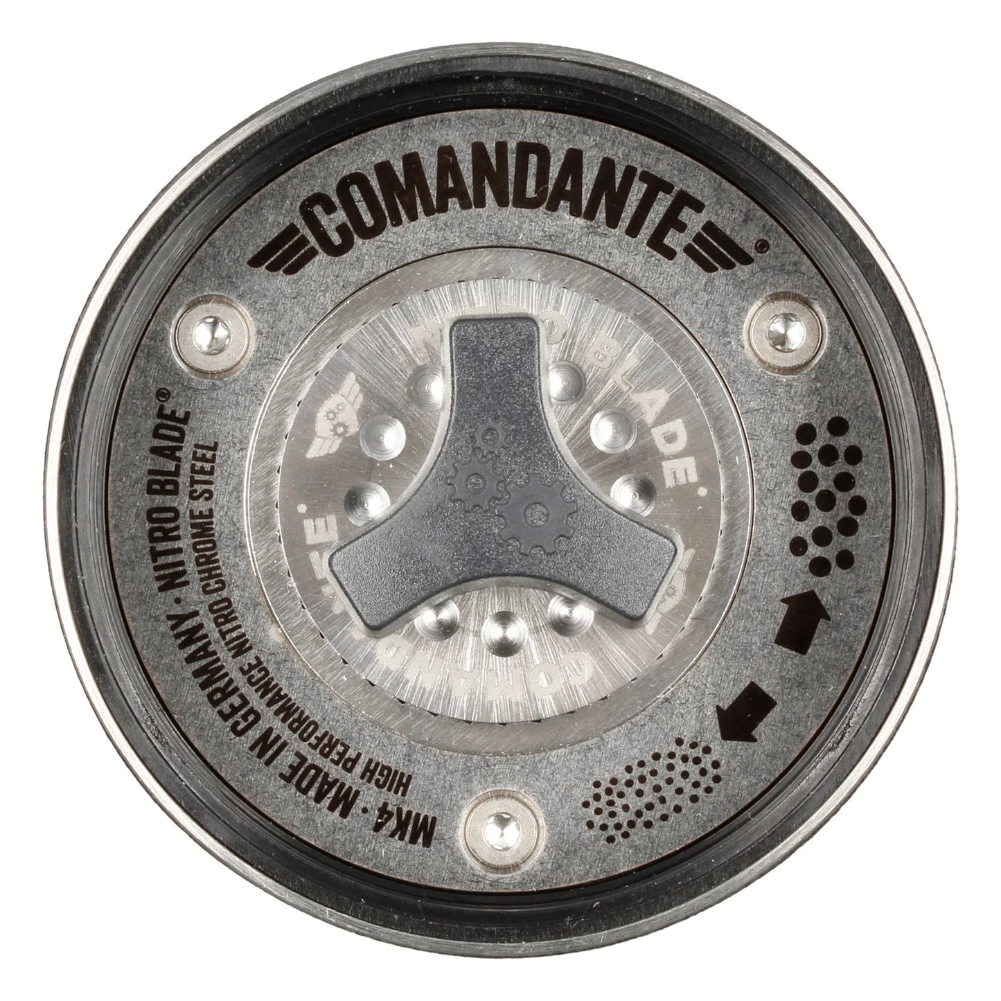 Comandante C40 MK4 NITRO - crna